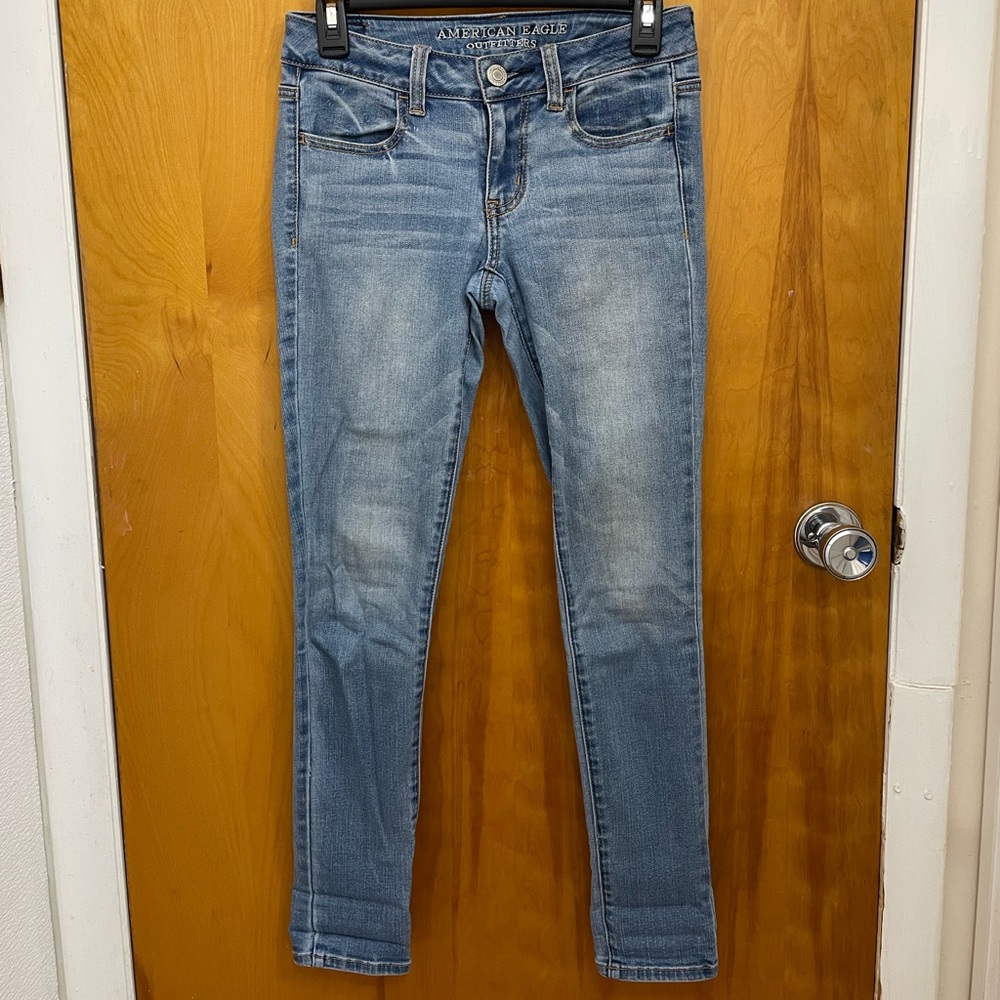 American Eagle Jeans Size 2 Short